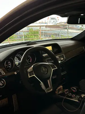 Mercedes-benz E-class 2014 — 2